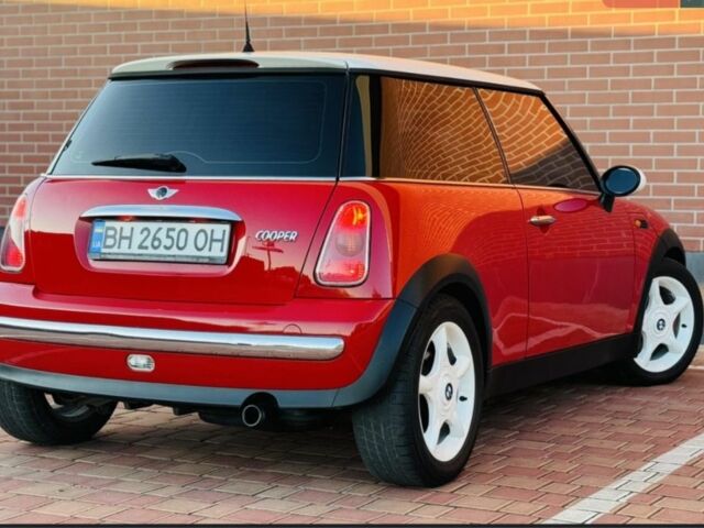 Червоний Міні Hatch, об'ємом двигуна 1.6 л та пробігом 170 тис. км за 5199 $, фото 6 на Automoto.ua