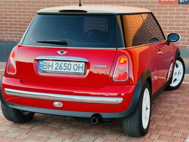 Червоний Міні Hatch, об'ємом двигуна 1.6 л та пробігом 170 тис. км за 5199 $, фото 7 на Automoto.ua