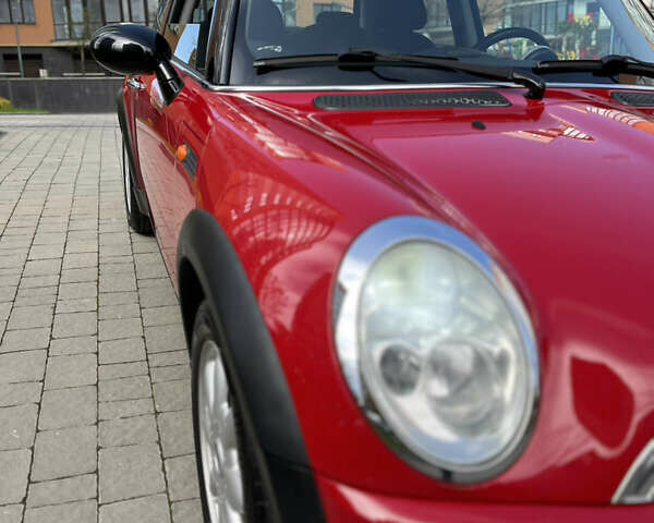 Червоний Міні Hatch, об'ємом двигуна 1.6 л та пробігом 279 тис. км за 6500 $, фото 23 на Automoto.ua
