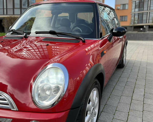 Червоний Міні Hatch, об'ємом двигуна 1.6 л та пробігом 279 тис. км за 6500 $, фото 21 на Automoto.ua