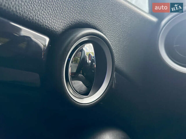 Красный Мини Hatch, объемом двигателя 1.6 л и пробегом 133 тыс. км за 6300 $, фото 20 на Automoto.ua