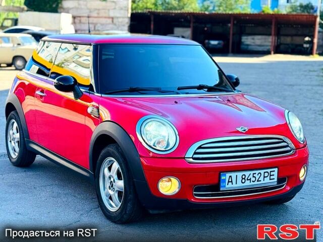 Червоний Міні Hatch, об'ємом двигуна 1.4 л та пробігом 125 тис. км за 6500 $, фото 11 на Automoto.ua