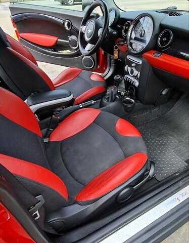 Червоний Міні Hatch, об'ємом двигуна 0 л та пробігом 107 тис. км за 7500 $, фото 12 на Automoto.ua