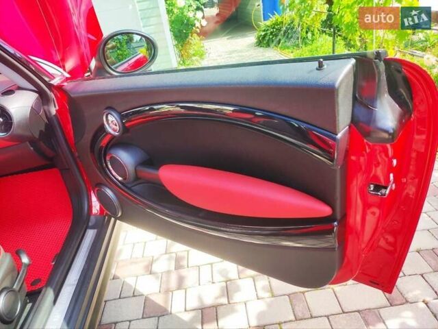 Красный Мини Hatch, объемом двигателя 1.6 л и пробегом 198 тыс. км за 5600 $, фото 9 на Automoto.ua