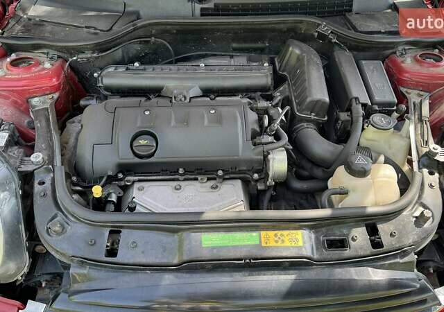 Красный Мини Hatch, объемом двигателя 1.4 л и пробегом 224 тыс. км за 5300 $, фото 40 на Automoto.ua