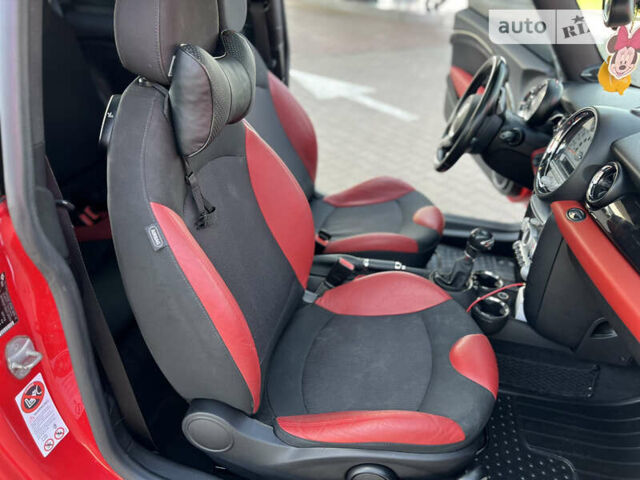 Красный Мини Hatch, объемом двигателя 1.6 л и пробегом 110 тыс. км за 8300 $, фото 7 на Automoto.ua