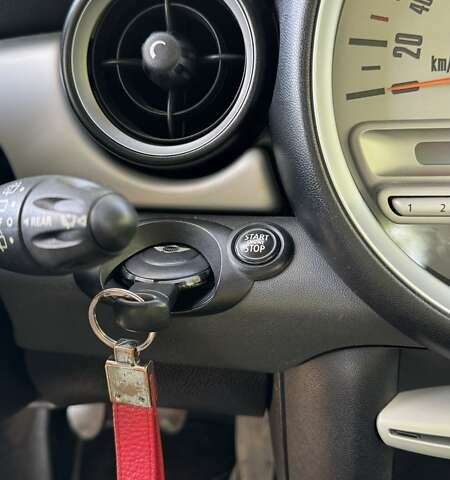 Красный Мини Hatch, объемом двигателя 1.4 л и пробегом 224 тыс. км за 5300 $, фото 41 на Automoto.ua