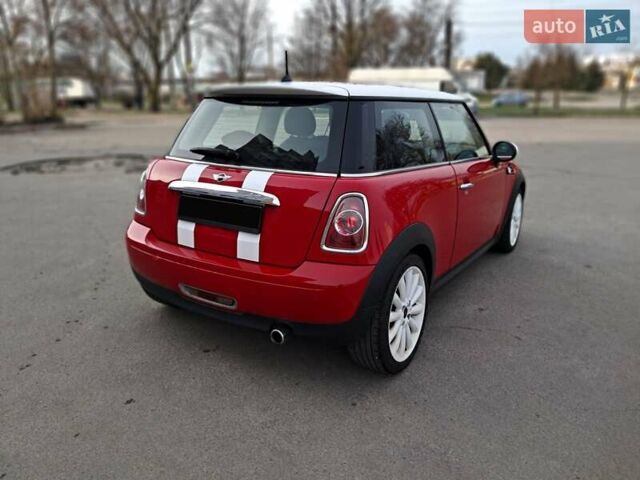 Красный Мини Hatch, объемом двигателя 1.6 л и пробегом 154 тыс. км за 7800 $, фото 10 на Automoto.ua