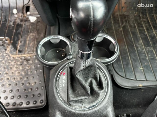 Красный Мини Hatch, объемом двигателя 1.6 л и пробегом 159 тыс. км за 7990 $, фото 20 на Automoto.ua