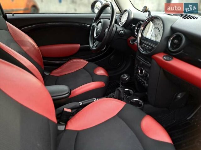 Красный Мини Hatch, объемом двигателя 1.6 л и пробегом 154 тыс. км за 7800 $, фото 17 на Automoto.ua