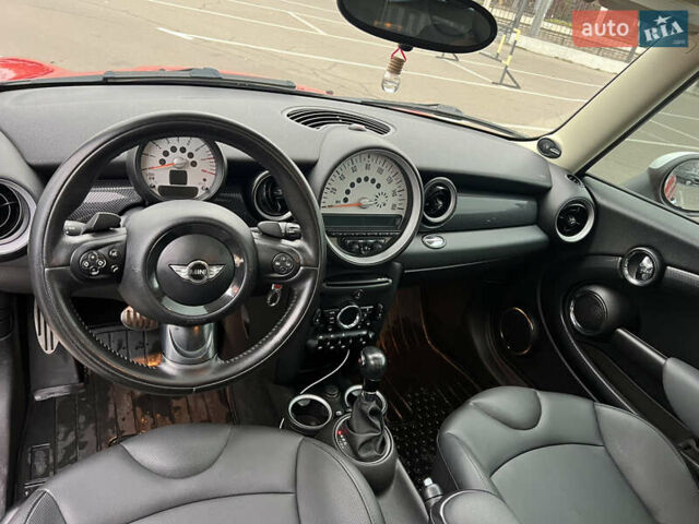Красный Мини Hatch, объемом двигателя 1.6 л и пробегом 235 тыс. км за 7500 $, фото 12 на Automoto.ua