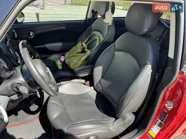 Красный Мини Hatch, объемом двигателя 1.6 л и пробегом 191 тыс. км за 7250 $, фото 19 на Automoto.ua