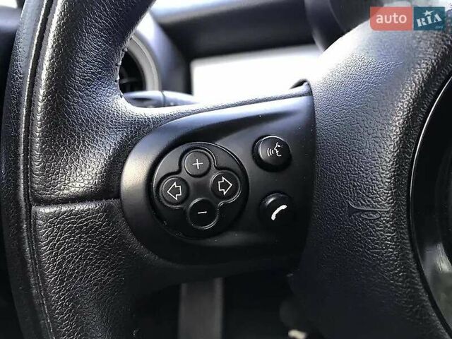 Красный Мини Hatch, объемом двигателя 1.6 л и пробегом 150 тыс. км за 6200 $, фото 14 на Automoto.ua