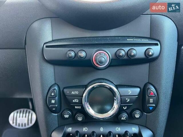 Мини Hatch 2013 в Львове на Automoto.ua Красный Мини Hatch, объемом двигателя 1.6 л и пробегом 55 тыс. км за 9490 $, фото 25 на Automoto.ua