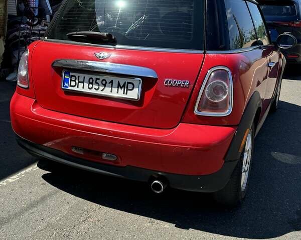 Красный Мини Hatch, объемом двигателя 1.6 л и пробегом 150 тыс. км за 6200 $, фото 19 на Automoto.ua