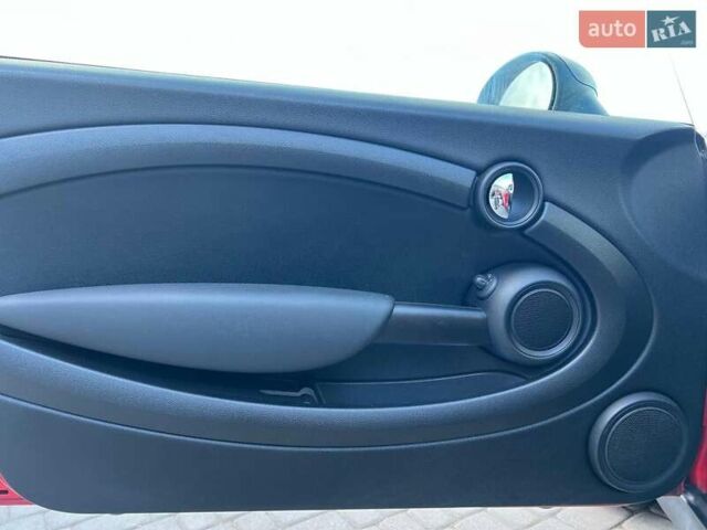 Мини Hatch 2013 в Львове на Automoto.ua Красный Мини Hatch, объемом двигателя 1.6 л и пробегом 55 тыс. км за 9490 $, фото 14 на Automoto.ua