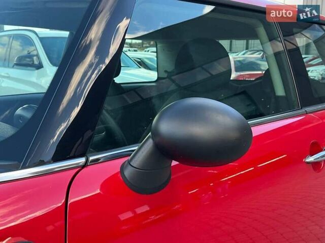 Мини Hatch 2013 в Львове на Automoto.ua Красный Мини Hatch, объемом двигателя 1.6 л и пробегом 55 тыс. км за 9490 $, фото 12 на Automoto.ua