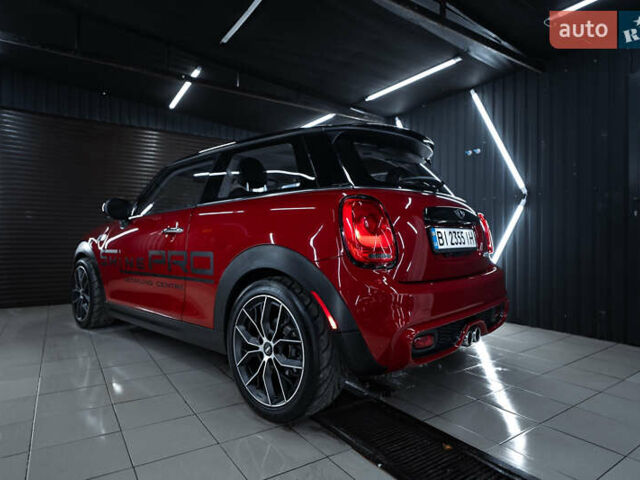 Красный Мини Hatch, объемом двигателя 2 л и пробегом 91 тыс. км за 14900 $, фото 3 на Automoto.ua