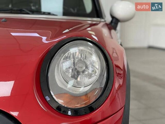 Красный Мини Hatch, объемом двигателя 2 л и пробегом 130 тыс. км за 11490 $, фото 4 на Automoto.ua