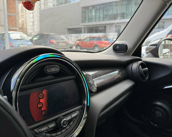 Красный Мини Hatch, объемом двигателя 2 л и пробегом 98 тыс. км за 16500 $, фото 17 на Automoto.ua