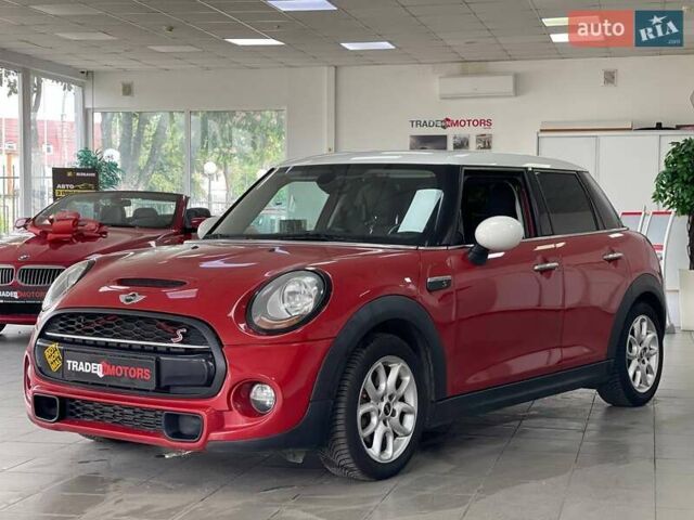 Красный Мини Hatch, объемом двигателя 2 л и пробегом 130 тыс. км за 11490 $, фото 6 на Automoto.ua