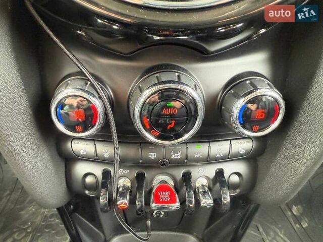 Красный Мини Hatch, объемом двигателя 2 л и пробегом 130 тыс. км за 10990 $, фото 28 на Automoto.ua