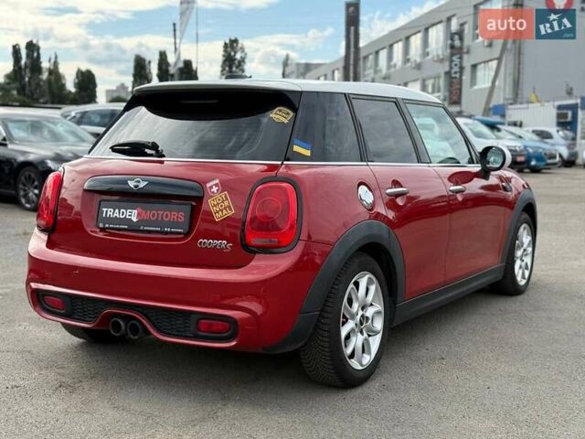 Красный Мини Hatch, объемом двигателя 2 л и пробегом 130 тыс. км за 10990 $, фото 11 на Automoto.ua
