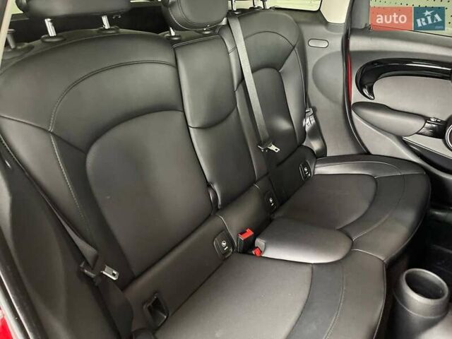 Красный Мини Hatch, объемом двигателя 2 л и пробегом 130 тыс. км за 11490 $, фото 37 на Automoto.ua