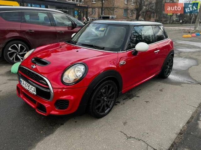 Красный Мини Hatch, объемом двигателя 1.5 л и пробегом 123 тыс. км за 10500 $, фото 1 на Automoto.ua