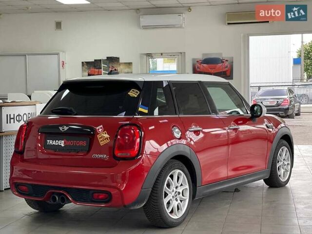 Красный Мини Hatch, объемом двигателя 2 л и пробегом 130 тыс. км за 11490 $, фото 13 на Automoto.ua