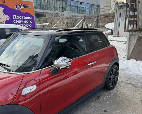 Красный Мини Hatch, объемом двигателя 2 л и пробегом 98 тыс. км за 16500 $, фото 2 на Automoto.ua