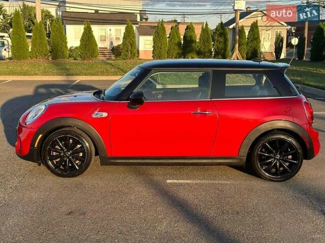 Красный Мини Hatch, объемом двигателя 2 л и пробегом 150 тыс. км за 2950 $, фото 5 на Automoto.ua