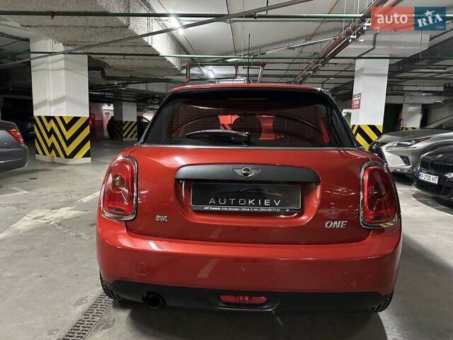 Красный Мини Hatch, объемом двигателя 1.2 л и пробегом 87 тыс. км за 7900 $, фото 9 на Automoto.ua