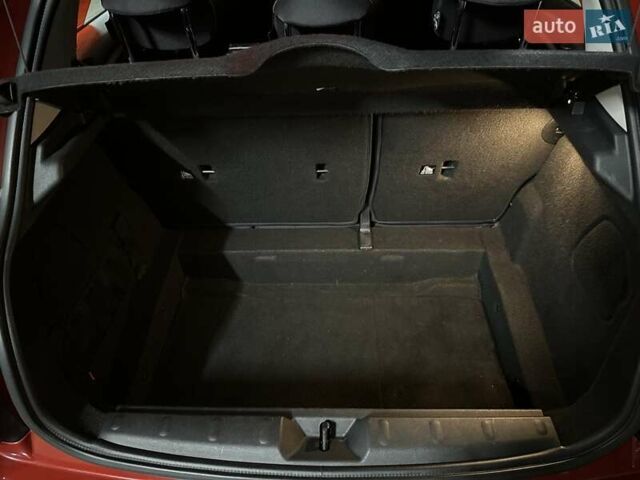 Червоний Міні Hatch, об'ємом двигуна 1.2 л та пробігом 87 тис. км за 7900 $, фото 33 на Automoto.ua