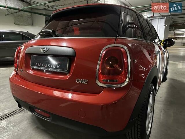 Красный Мини Hatch, объемом двигателя 1.2 л и пробегом 87 тыс. км за 7900 $, фото 10 на Automoto.ua