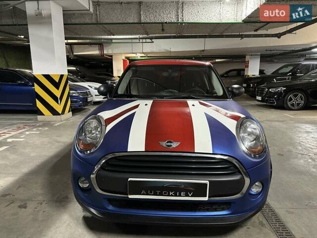 Красный Мини Hatch, объемом двигателя 1.2 л и пробегом 87 тыс. км за 7900 $, фото 3 на Automoto.ua