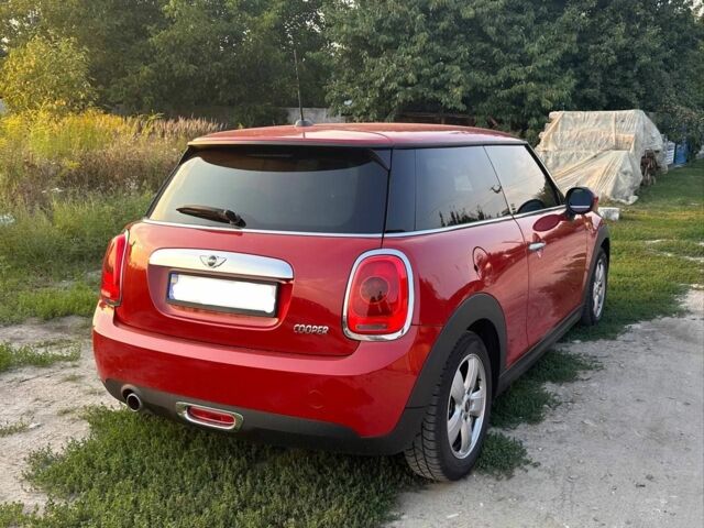 Червоний Міні Hatch, об'ємом двигуна 0 л та пробігом 77 тис. км за 10537 $, фото 1 на Automoto.ua