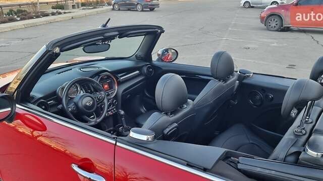 Красный Мини Hatch, объемом двигателя 2 л и пробегом 32 тыс. км за 14999 $, фото 46 на Automoto.ua