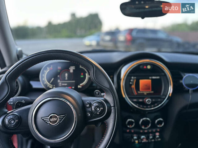 Красный Мини Hatch, объемом двигателя 2 л и пробегом 56 тыс. км за 25500 $, фото 28 на Automoto.ua