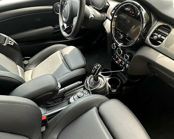 Красный Мини Hatch, объемом двигателя 2 л и пробегом 21 тыс. км за 26500 $, фото 25 на Automoto.ua