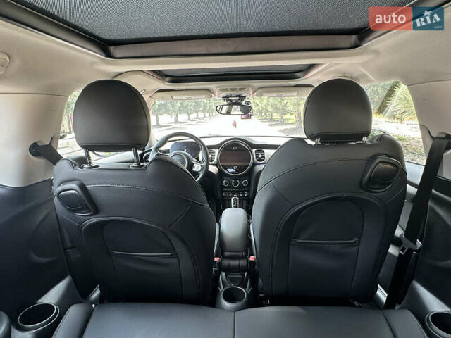 Красный Мини Hatch, объемом двигателя 2 л и пробегом 21 тыс. км за 26500 $, фото 35 на Automoto.ua