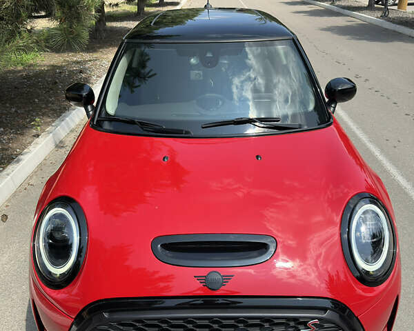 Красный Мини Hatch, объемом двигателя 2 л и пробегом 21 тыс. км за 26500 $, фото 3 на Automoto.ua