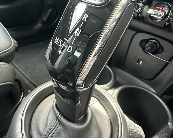 Червоний Міні Hatch, об'ємом двигуна 2 л та пробігом 23 тис. км за 25500 $, фото 32 на Automoto.ua