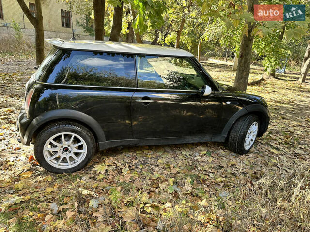 Мини Hatch, объемом двигателя 1.6 л и пробегом 197 тыс. км за 4700 $, фото 16 на Automoto.ua