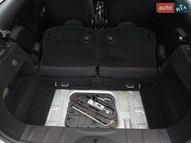 Мини Hatch, объемом двигателя 1.6 л и пробегом 231 тыс. км за 5700 $, фото 13 на Automoto.ua