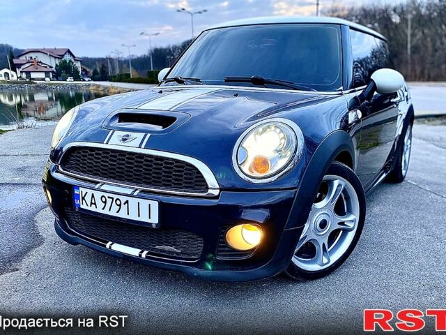 Мини Hatch, объемом двигателя 1.6 л и пробегом 188 тыс. км за 7900 $, фото 2 на Automoto.ua