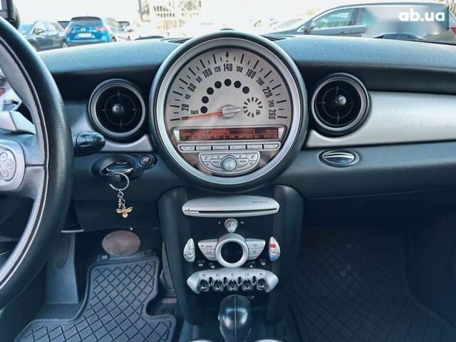 Мини Hatch, объемом двигателя 1.6 л и пробегом 169 тыс. км за 7500 $, фото 13 на Automoto.ua