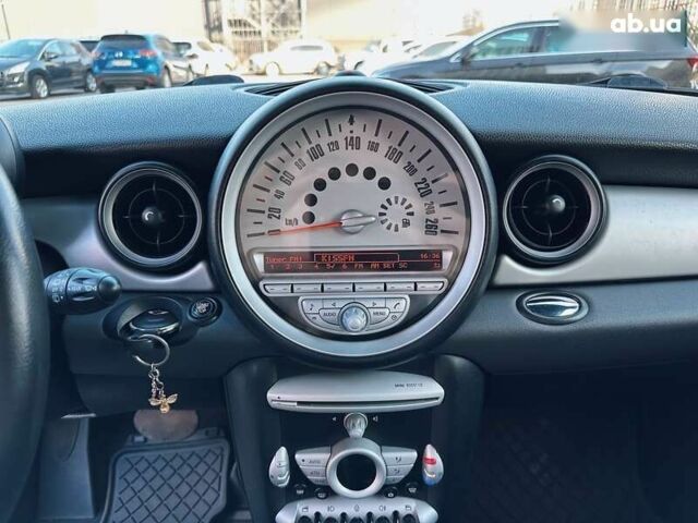Мини Hatch, объемом двигателя 1.6 л и пробегом 169 тыс. км за 7500 $, фото 14 на Automoto.ua