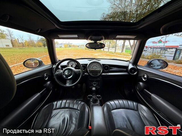 Міні Hatch, об'ємом двигуна 1.6 л та пробігом 119 тис. км за 6700 $, фото 9 на Automoto.ua