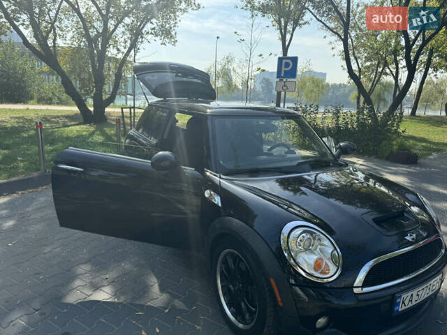 Мини Hatch, объемом двигателя 1.6 л и пробегом 244 тыс. км за 8500 $, фото 3 на Automoto.ua